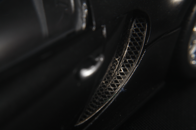 The mesh for the side vents is actually metal!